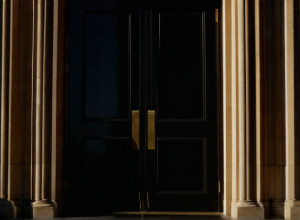 كوليج دو فرانس يلغي مؤتمراً حول فلسطين بعد جدل كبير