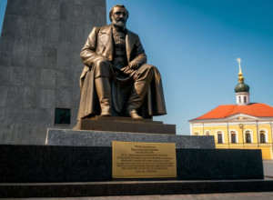 نصب تارا شيفشينكو في فيلنيوس