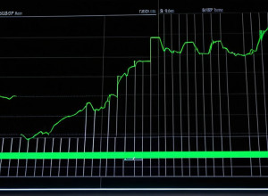 قادة أوروبا يتنفسون الصعداء: أزمة الطاقة خلفهم وأسعار الكهرباء تستقر