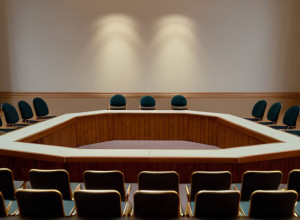 نشطاء الأحياء الشعبية الفرنسية يستعدون للانتخابات البلدية: هدفهم الاستيلاء على السلطة