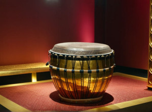 غانا تستعيد أكثر من 130 قطعة أثرية من كنوز أشانتي من المملكة المتحدة وسويسرا