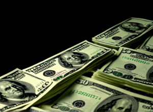 فرنسا تناقش مقترحات لفرض ضرائب جديدة على الأثرياء والشركات الكبرى