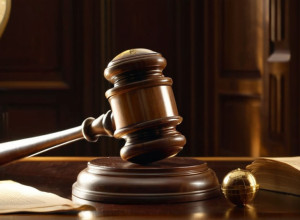 رئيس وزراء العراق المنتهية ولايته يعلن فوزه في الانتخابات البرلمانية دون أغلبية مضمونة