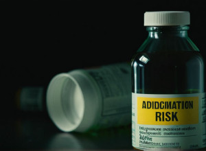 دعوى قضائية ضد شركة جلاكسو سميث كلاين: مريض باركنسون يتهم الشركة بإخفاء الآثار الجانبية الخطيرة