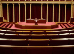 الجمعية الوطنية الفرنسية تصوت على الإبقاء على الإعفاء الضريبي للوقود الحيوي بعد نقاش حاد