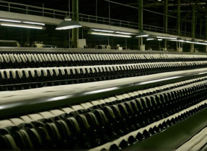 منظمة العفو الدولية تكشف عن ظروف عمل "بائسة" في صناعة النسيج بجنوب آسيا