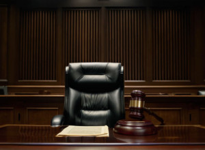 اتهام نائب رئيس محكمة فرنسية بالتحريض على الاغتصاب في قضية "الانتقام الجنسي"