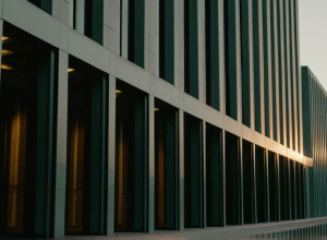 مدينة اوترو تواجه دعوى قضائية عليا بتهمة الإهمال في قضية اعتداء على الأطفال