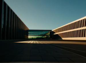 تحقيق "كاش إنفستيجايشن" يكشف الجانب الخفي لإمبراطورية LVMH الفاخرة