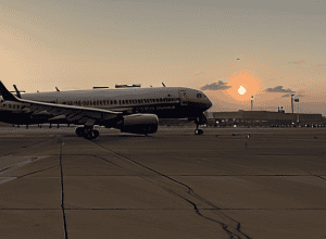 وصول الراقصة الروسية الأمريكية كسينيا كاريلينا إلى الولايات المتحدة بعد إطلاق سراحها