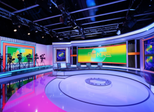 نجاح برنامج «كل واحد ودوره»، وعودة برنامج «إنترفيل»، وإطلاق قناته على يوتيوب... برونو غيون يكشف عن تفاصيل