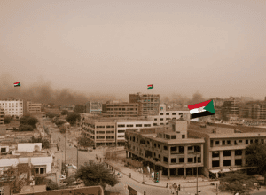 «لم يتبق سوى كبار السن غير القادرين على الفرار»: السودان يواجه خطر انقسام جديد للبلاد