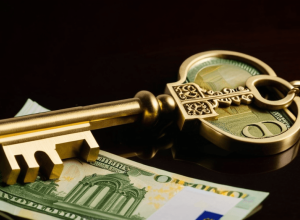 مزايا ساركوزي مدى الحياة: استمرار الامتيازات الرئاسية رغم الإدانة والسجن