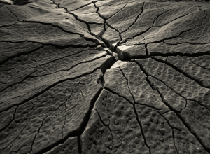 فضيحة بيئية في فرنسا: استغلال محاجر تحتوي على الأسبستوس الطبيعي سراً