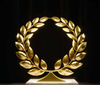 دونالد ترامب يتلقى &quot;جائزة الفيفا للسلام&quot; الغامضة