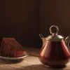 أبناء شاكيرا وبيكيه يطلقون أول أغنية فردية لهم: ميلان (12 عاماً) يغني وساشا (10 أعوام) يعزف على الطبول